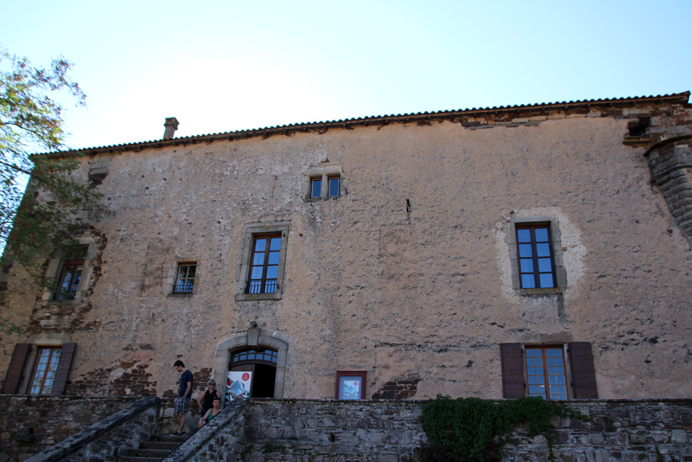 chateau
