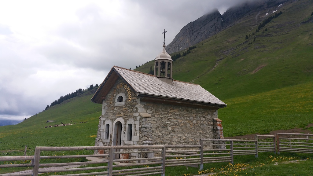 chapelle col aravis
