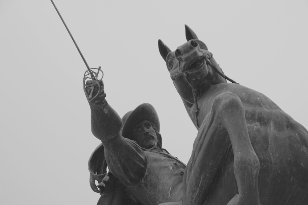 statue dartagnan
