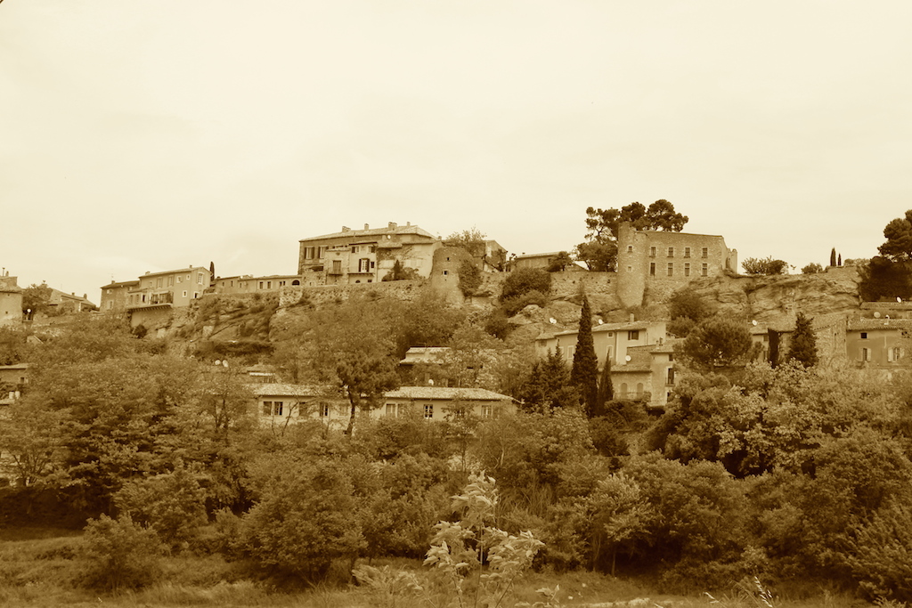 menerbes2