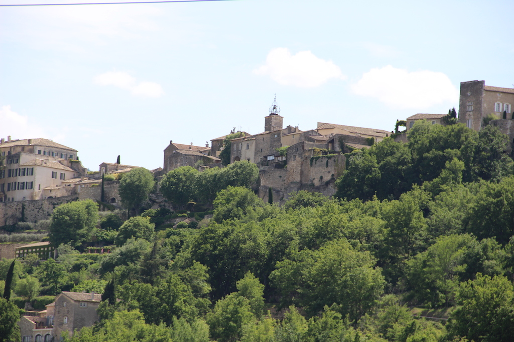 menerbes3