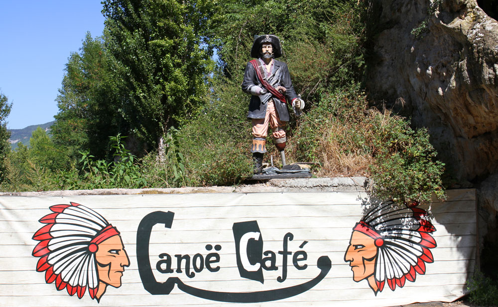 canoe cafe