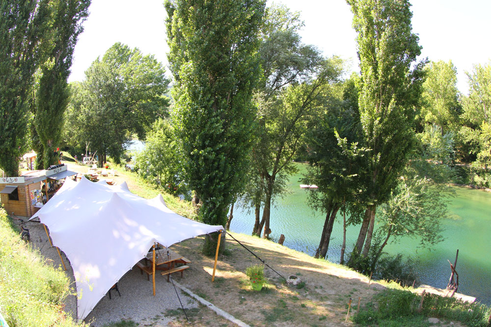 canoe cafe2