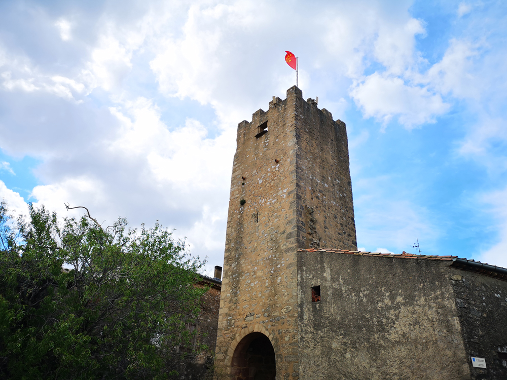 tour village